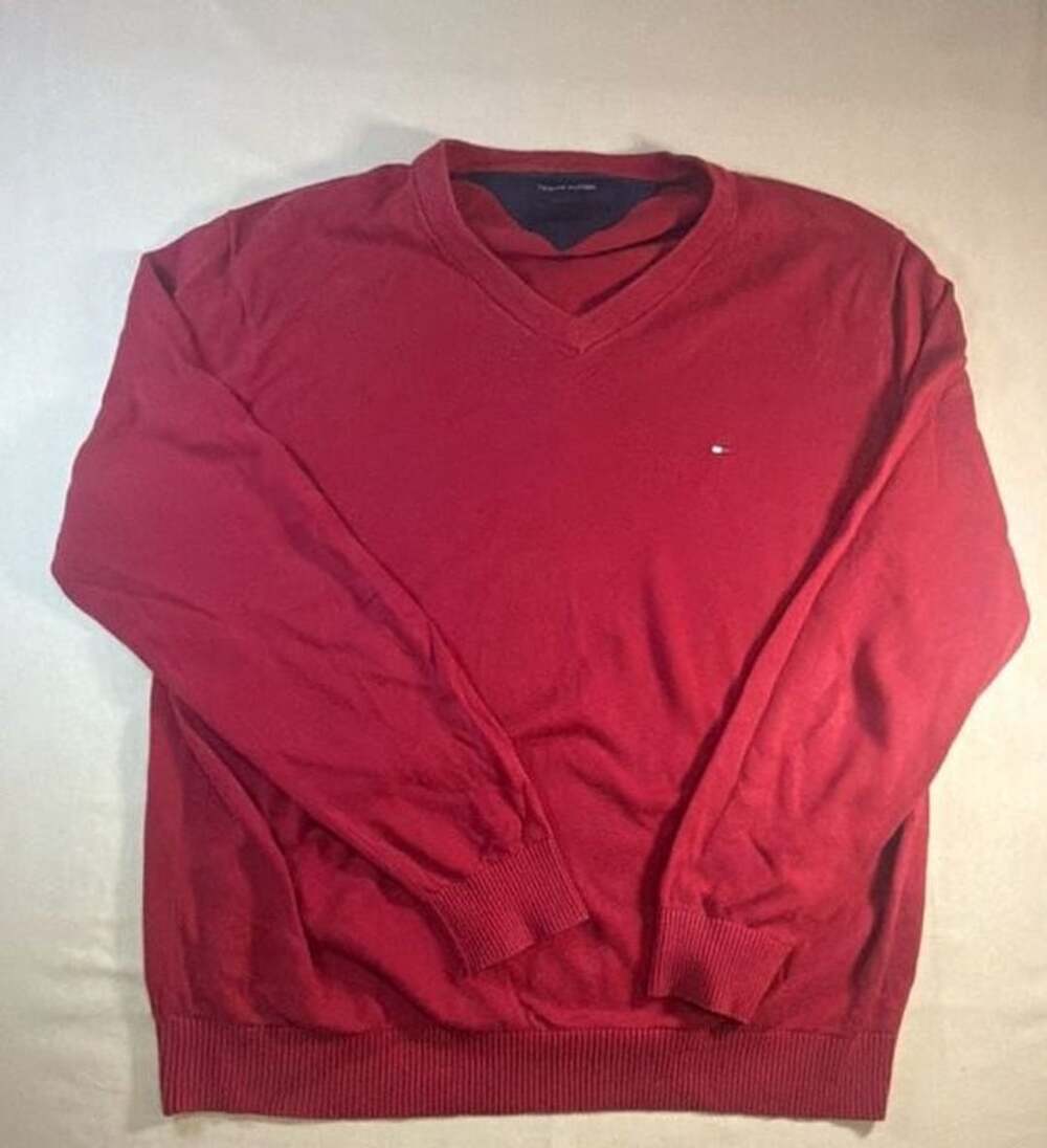 Tommy Hilfiger V-Neck Sweater Size L Red Cotton Knit Pullover
